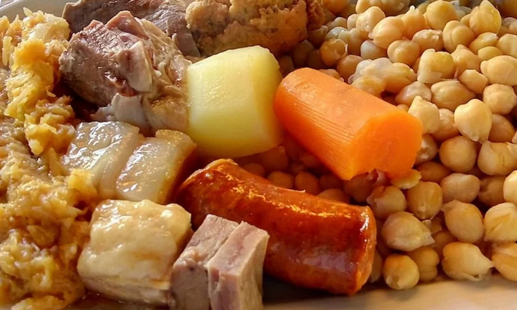 Cómo hacer cocido madrileño