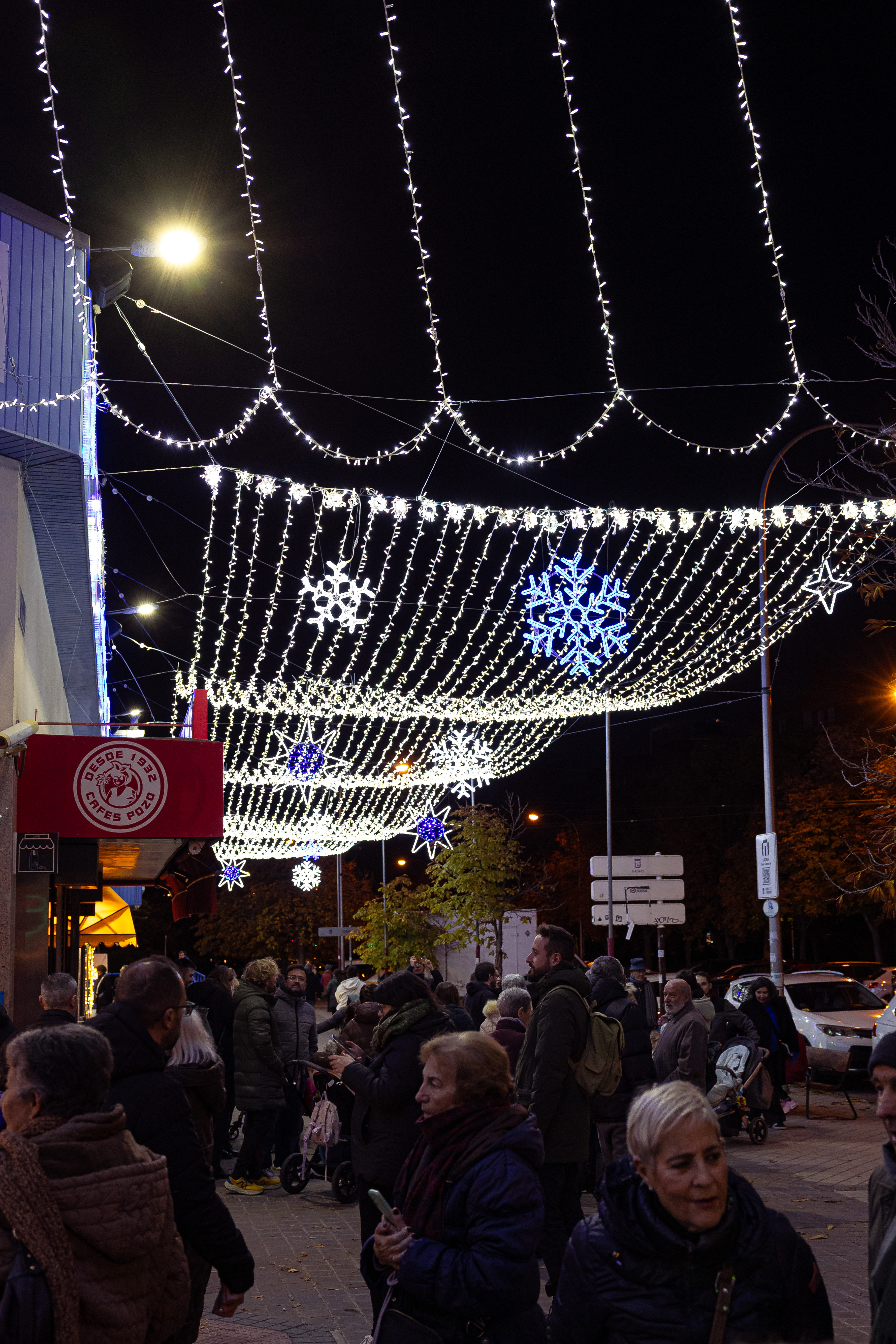 LUCES NAVIDAD MERCADO_12